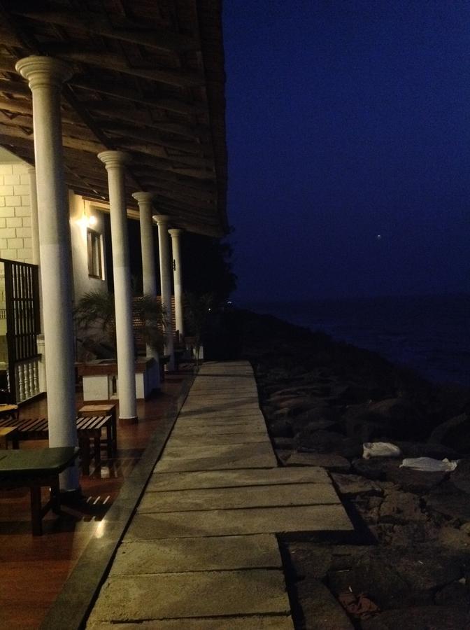 Cherai Onetree Retreat Cherai Beach Exterior photo
